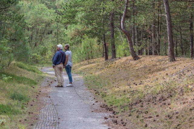 sfeerfoto aankoop zij is de makelaar